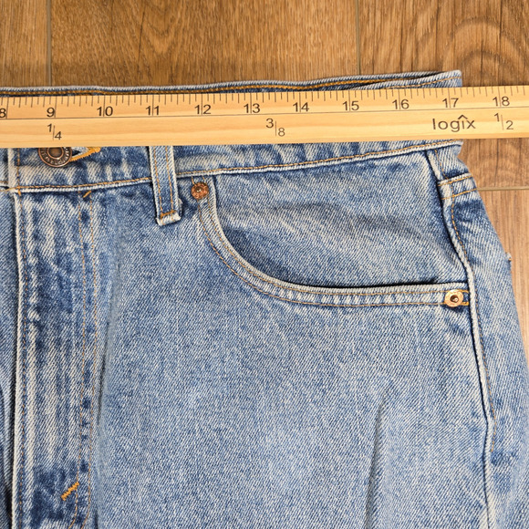 Vintage Levi’s 550 Jeans 34x34 Made in USA 1996 Light Wash Relaxed Fit Tapered - Picture 7 of 14